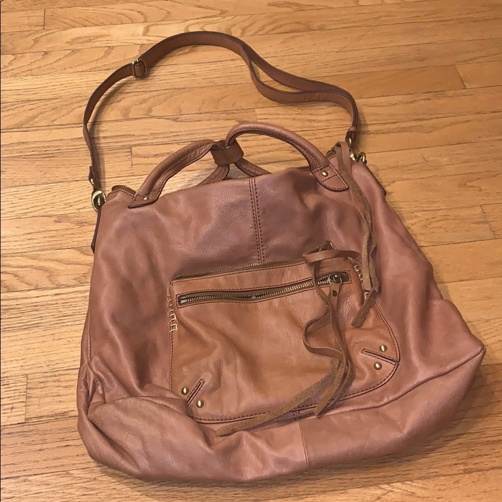 Leather lucky brand purse